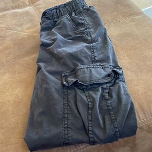 American Eagle Cargo Pants Cuffed Ankle
